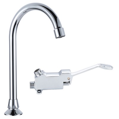 Wholesale Brass Pedal Faucet Foot Valve Cold Water Kitchen Tap ospital Foot Control Valve Pedal Faucet